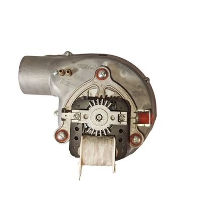 Riscaldamento 40Kw di L1PB40-A (F4) che bagna l'acciaio inossidabile fissato al muro Shell della caldaia a gas